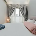 Baylaurel Cozycorner 3Br8Pax Seaview Poolview